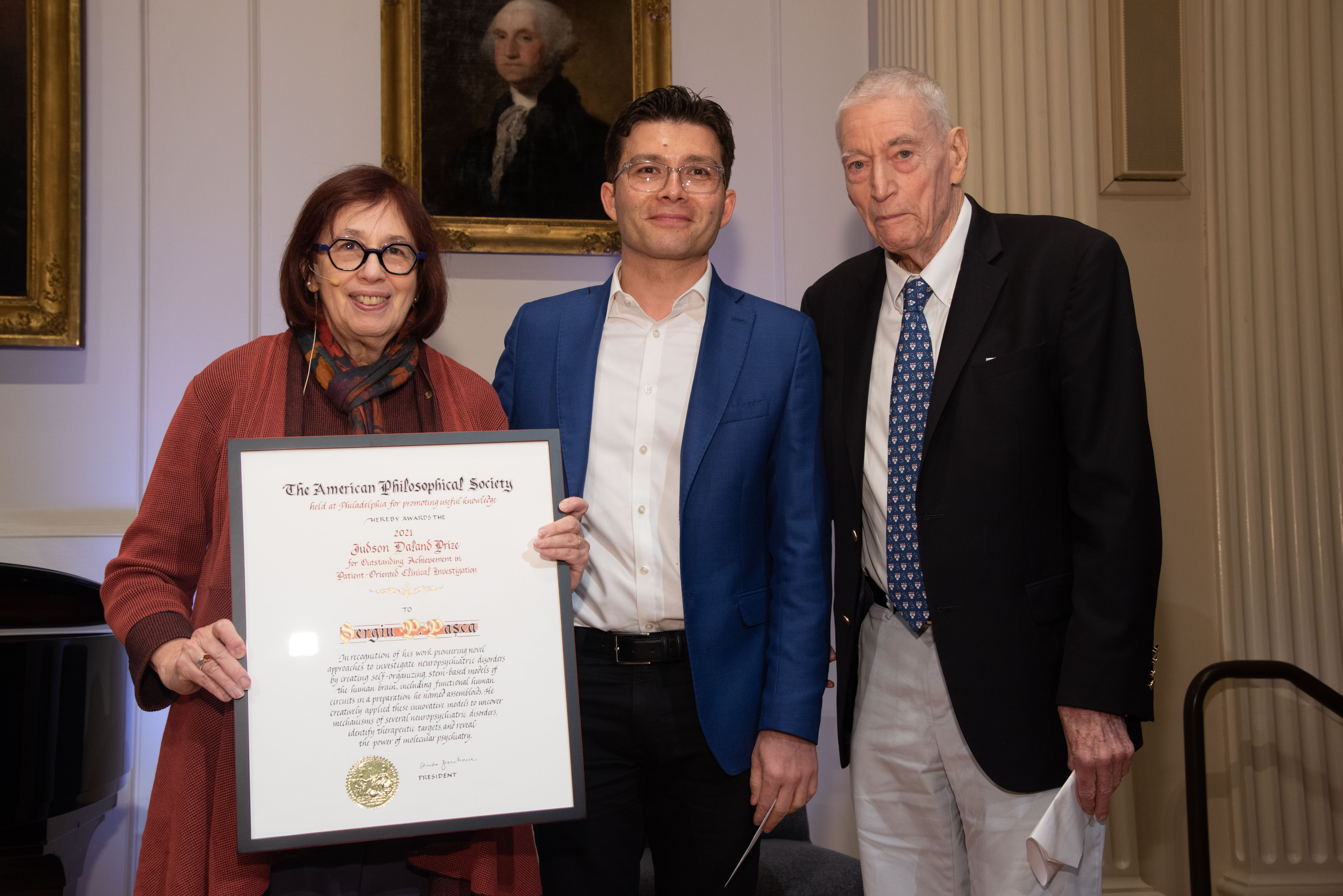 Sergiu Pasca receiving the prize certificate