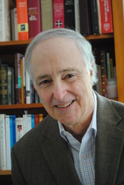 Howard Gillette