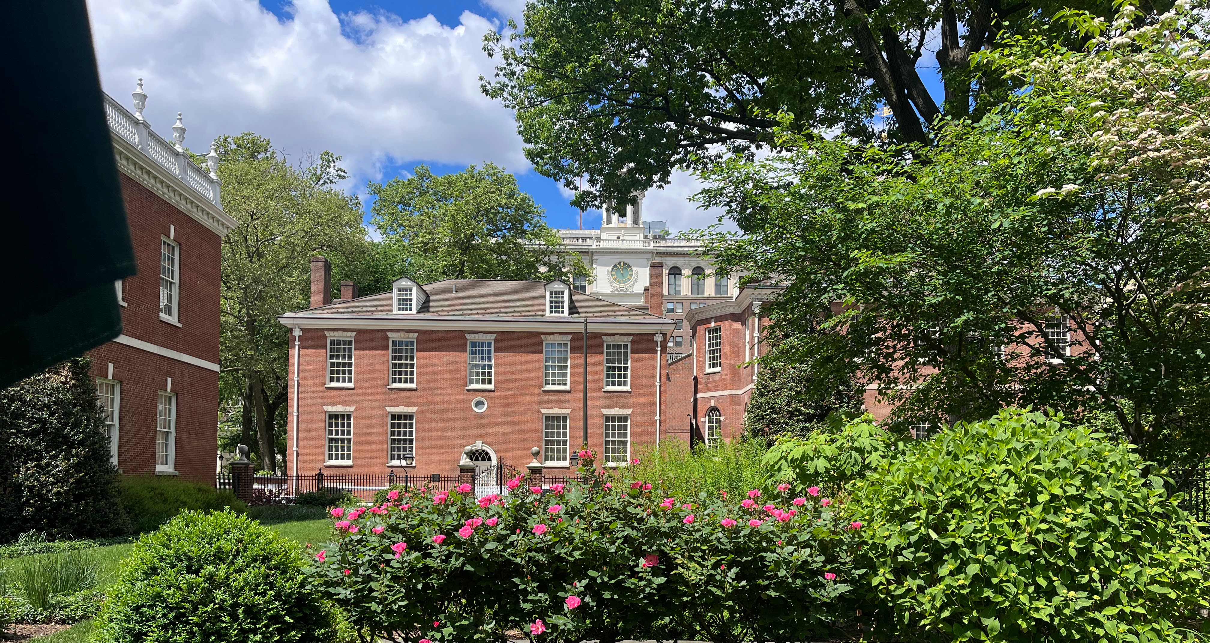 photo of philosophical hall from Jefferson Garden
