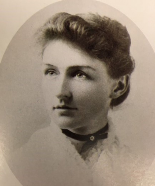 Black and White Photo portrait of Annie Jump Cannon