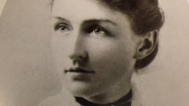 Black and White Photo portrait of Annie Jump Cannon