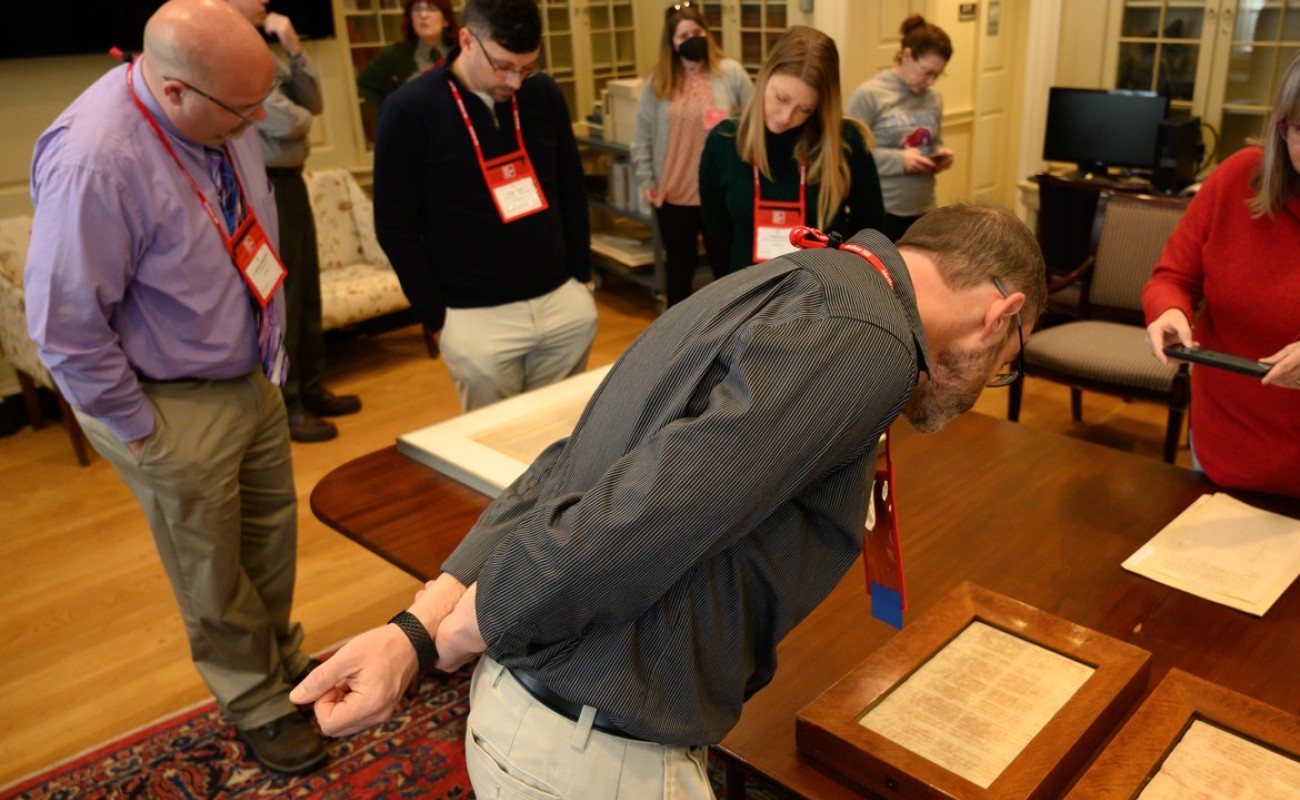 National Council for the Social Studies viewing APS collection materials