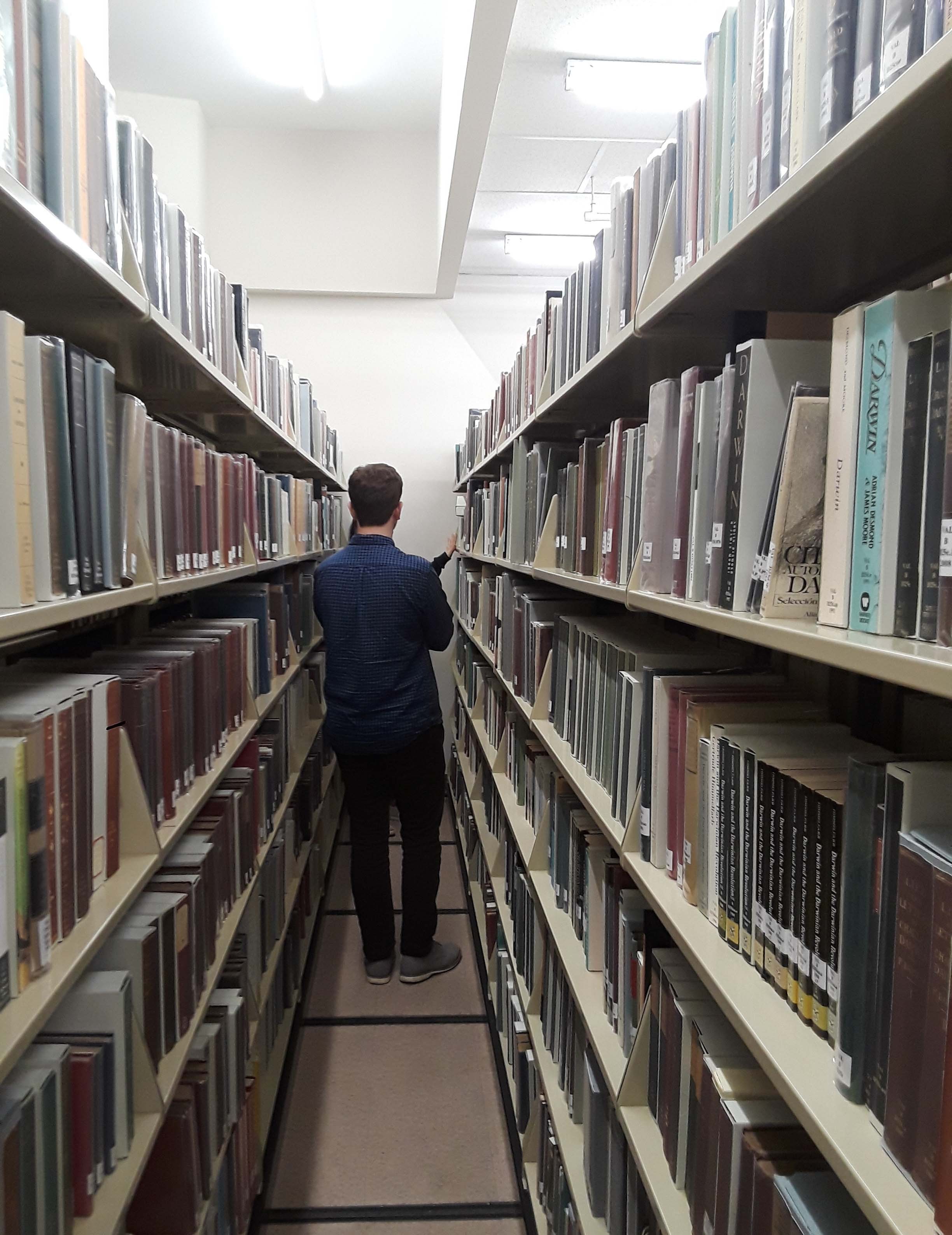 A of an APS Intern in the Archives 